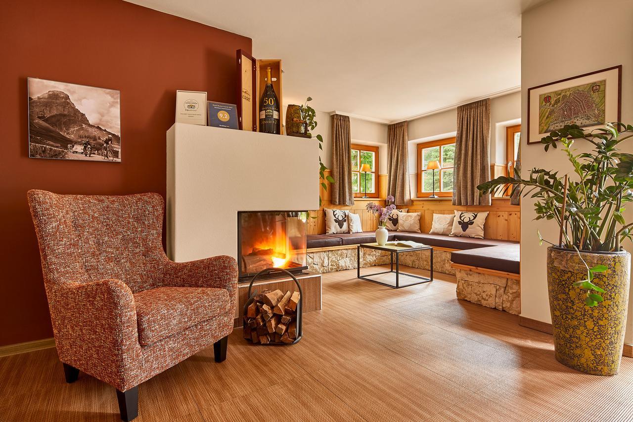 Dolomit Boutique Hotel La Villa  Dış mekan fotoğraf